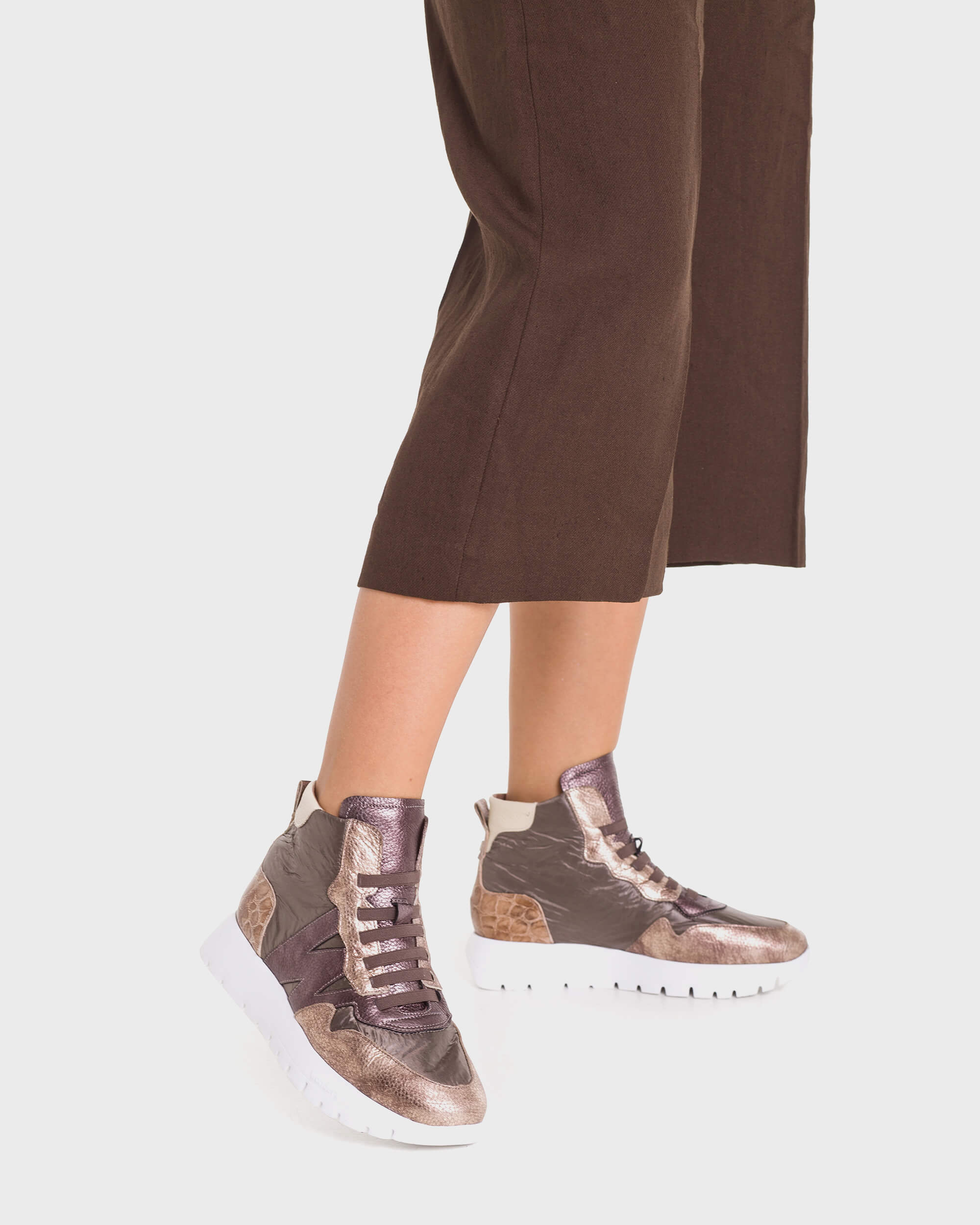 Gold ODISEI 93 Sneakers - Galides