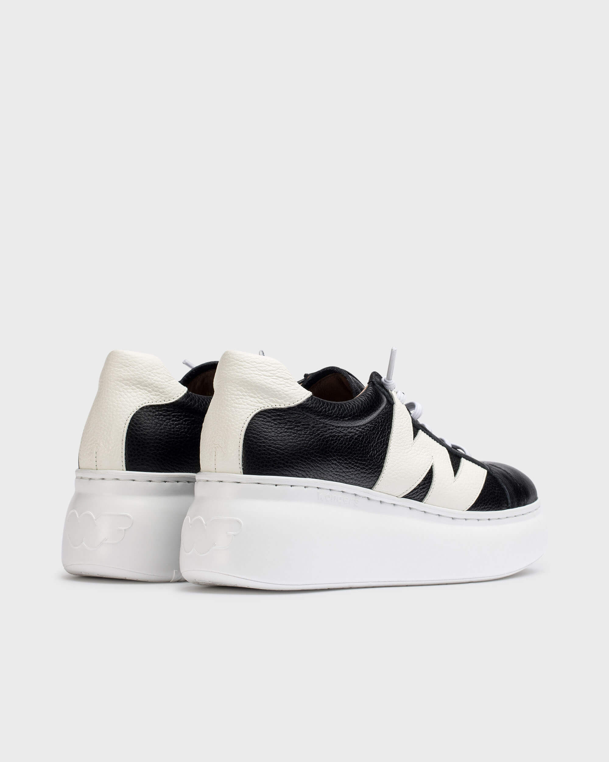 Black DORITA Sneaker - Galides