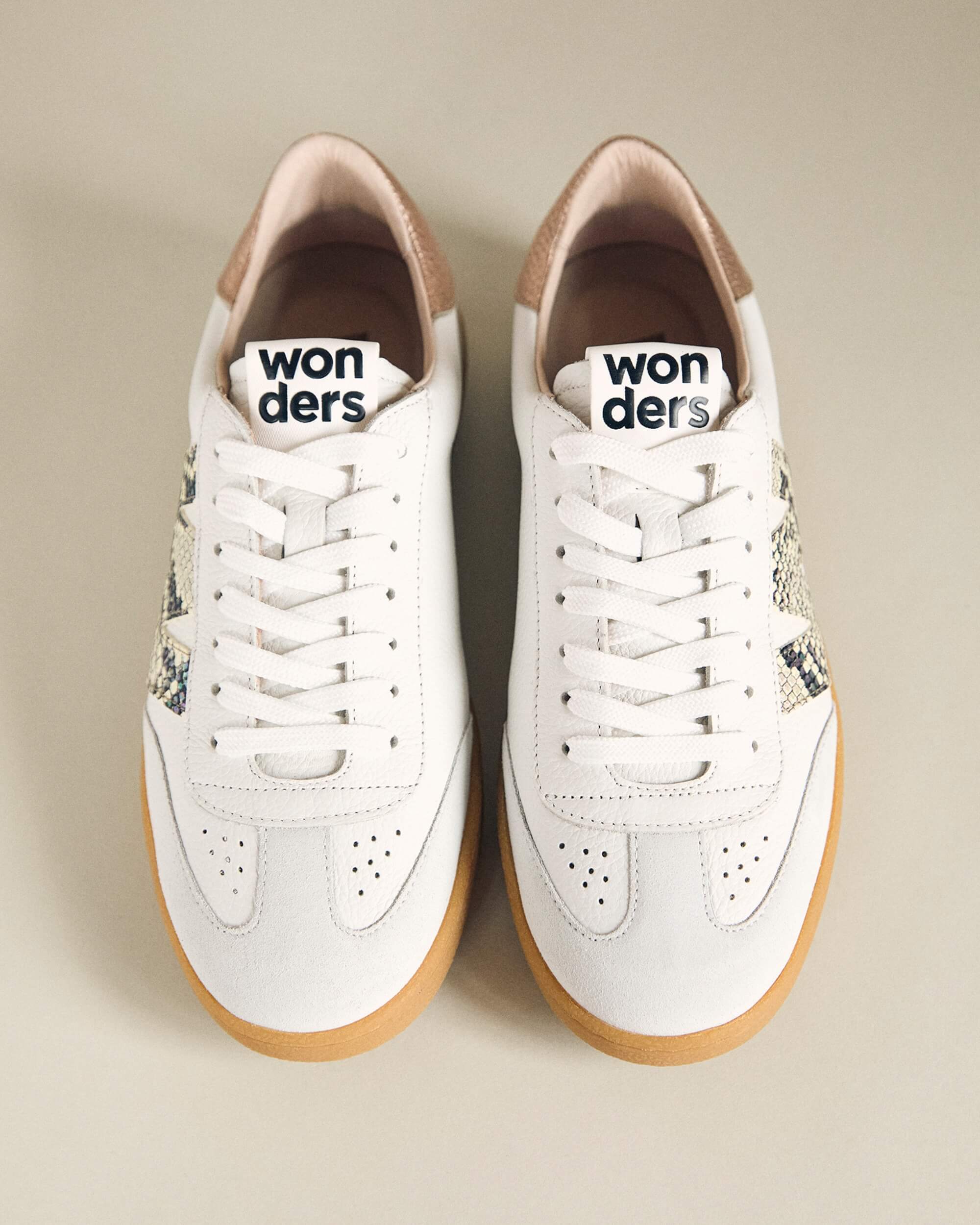White NUBIA 01 Sneakers - Galides