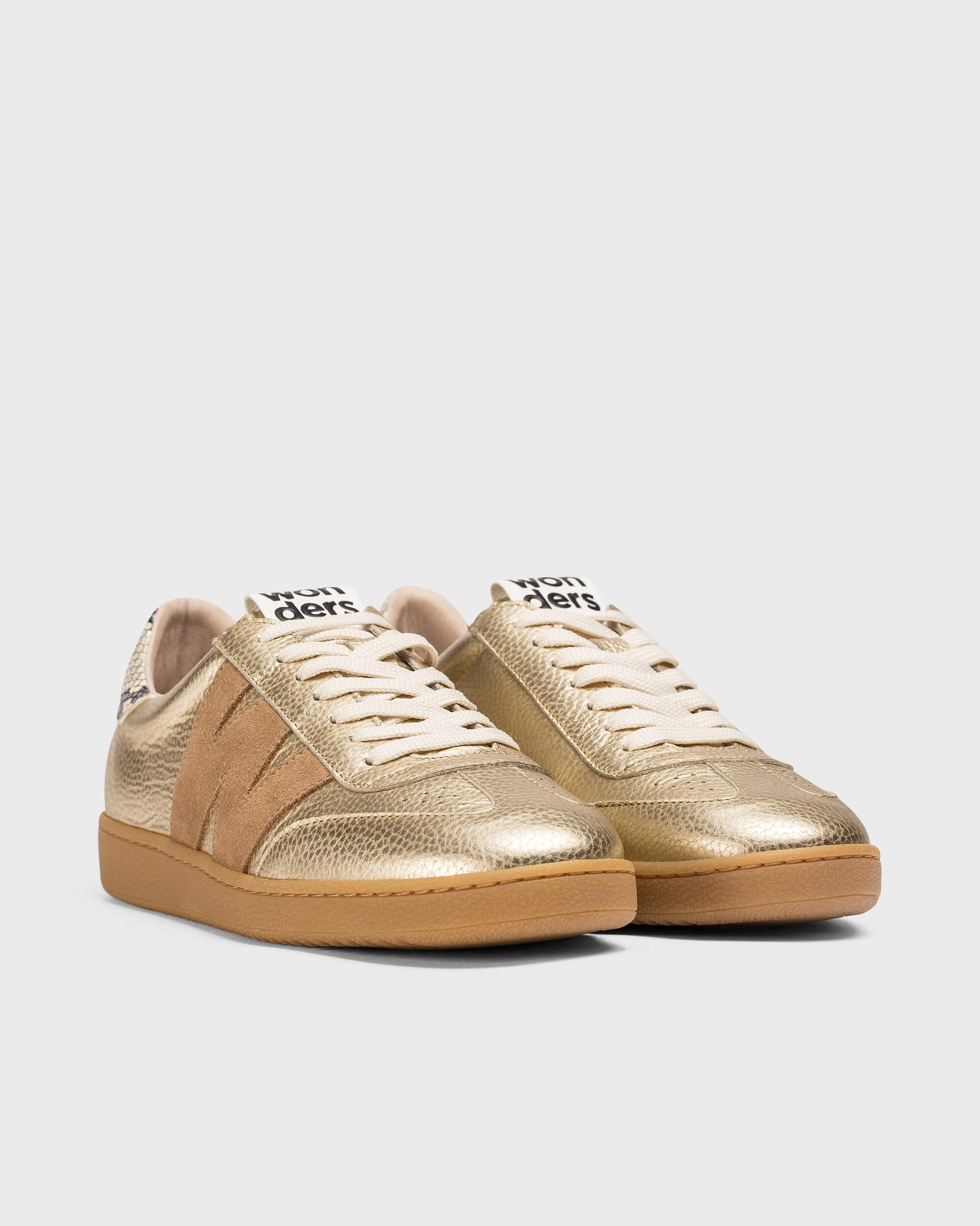 Gold NUBIA 01 Sneakers - Galides