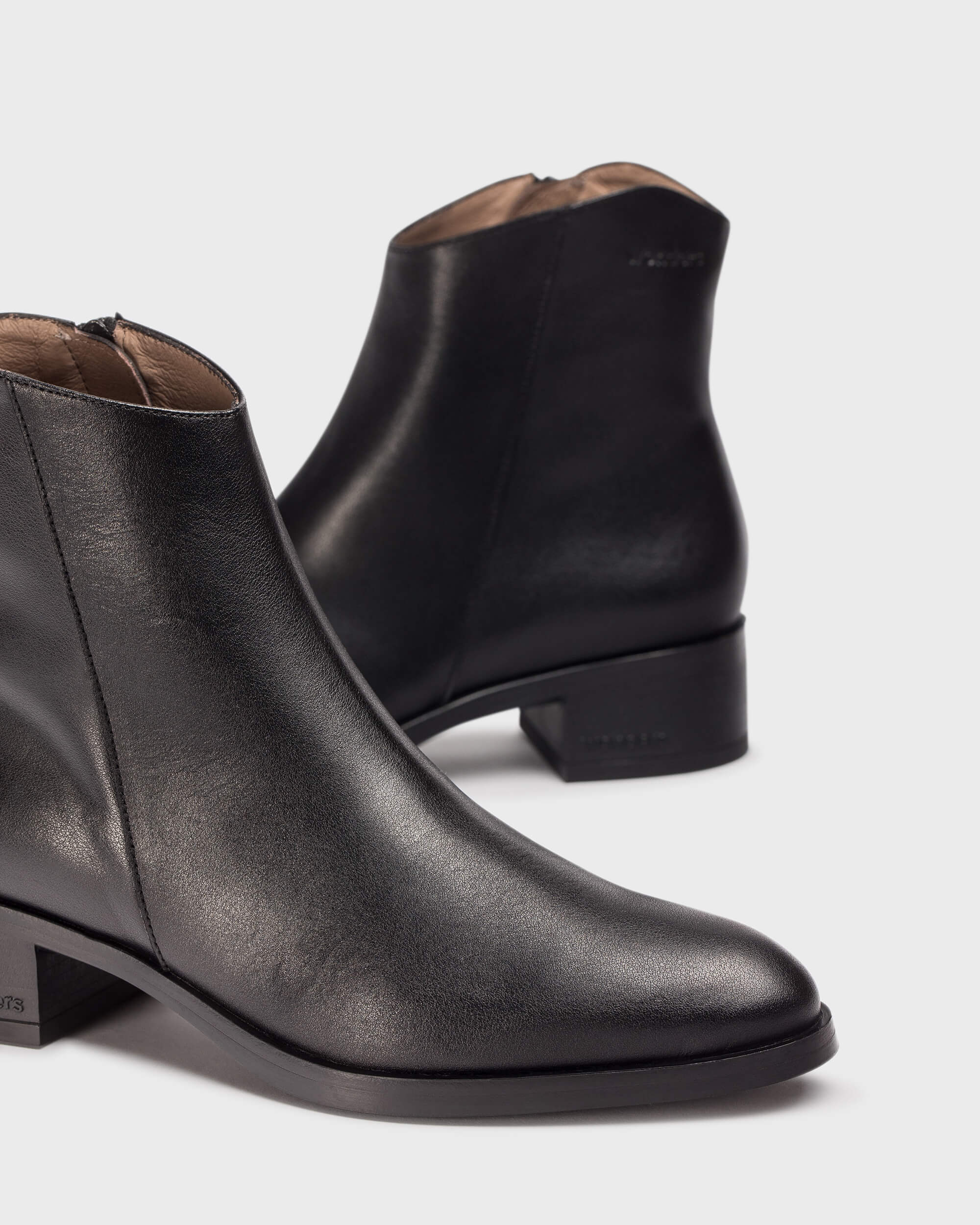 Black BONJOUR 01 Ankle boots - Galides