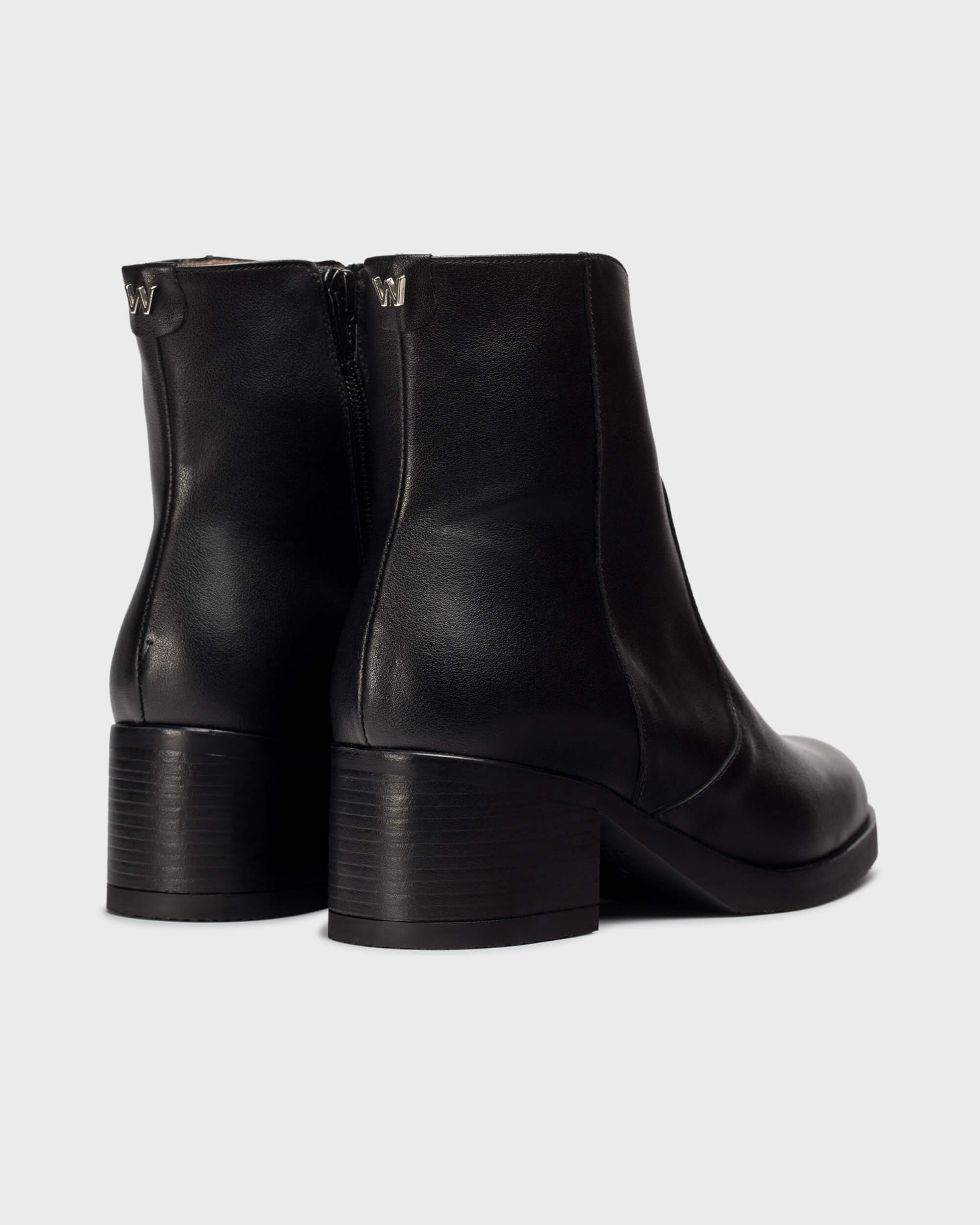 Black SANTAFE 53 Ankle Boots