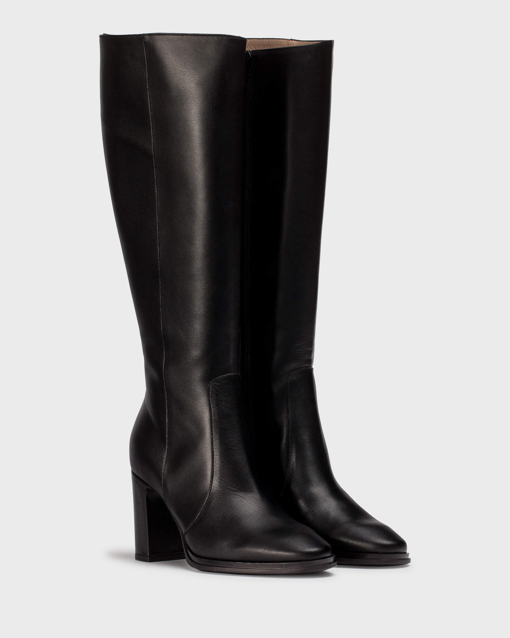 Black TREZE 50 Boots