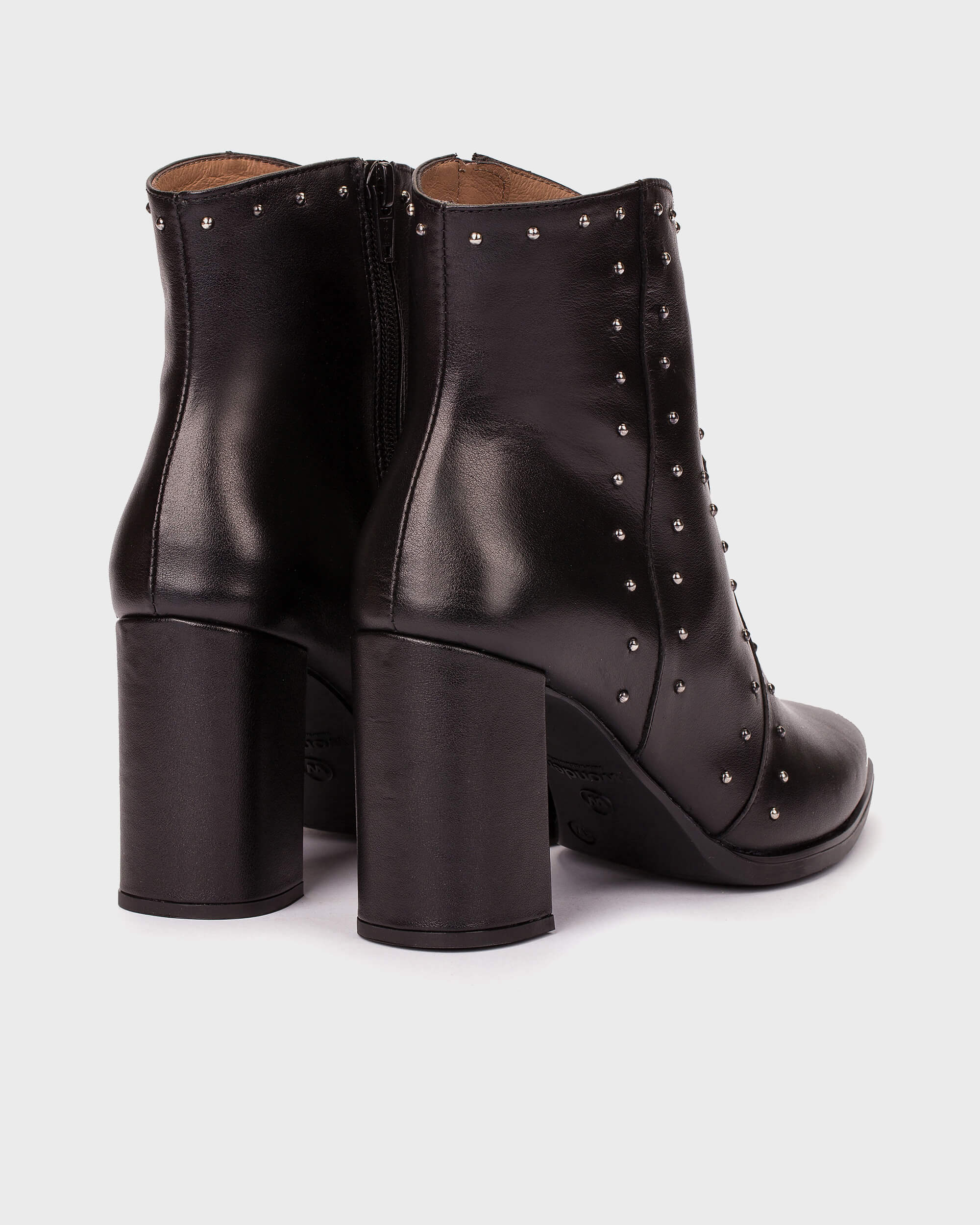 Black AURORA 31 Ankle Boots