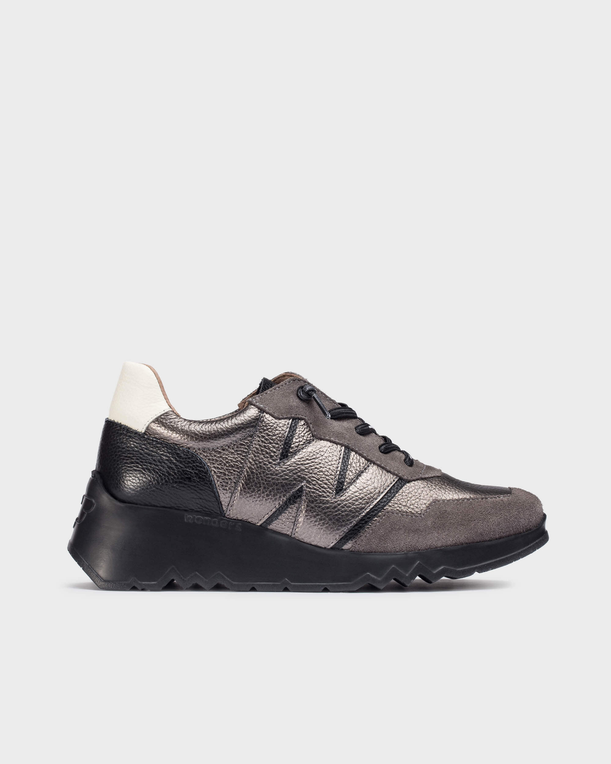Black Track Sneaker - Galides