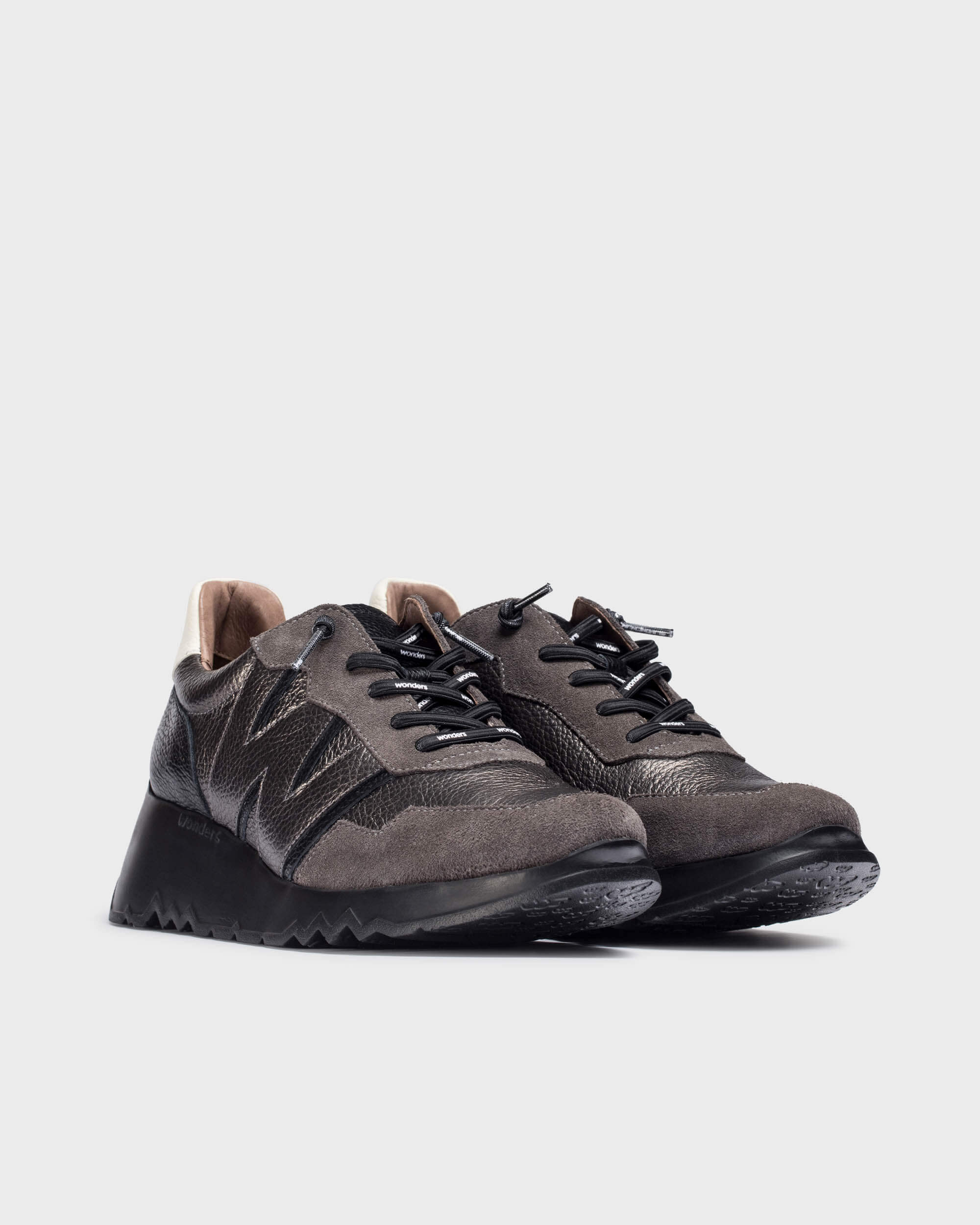 Black Track Sneaker - Galides
