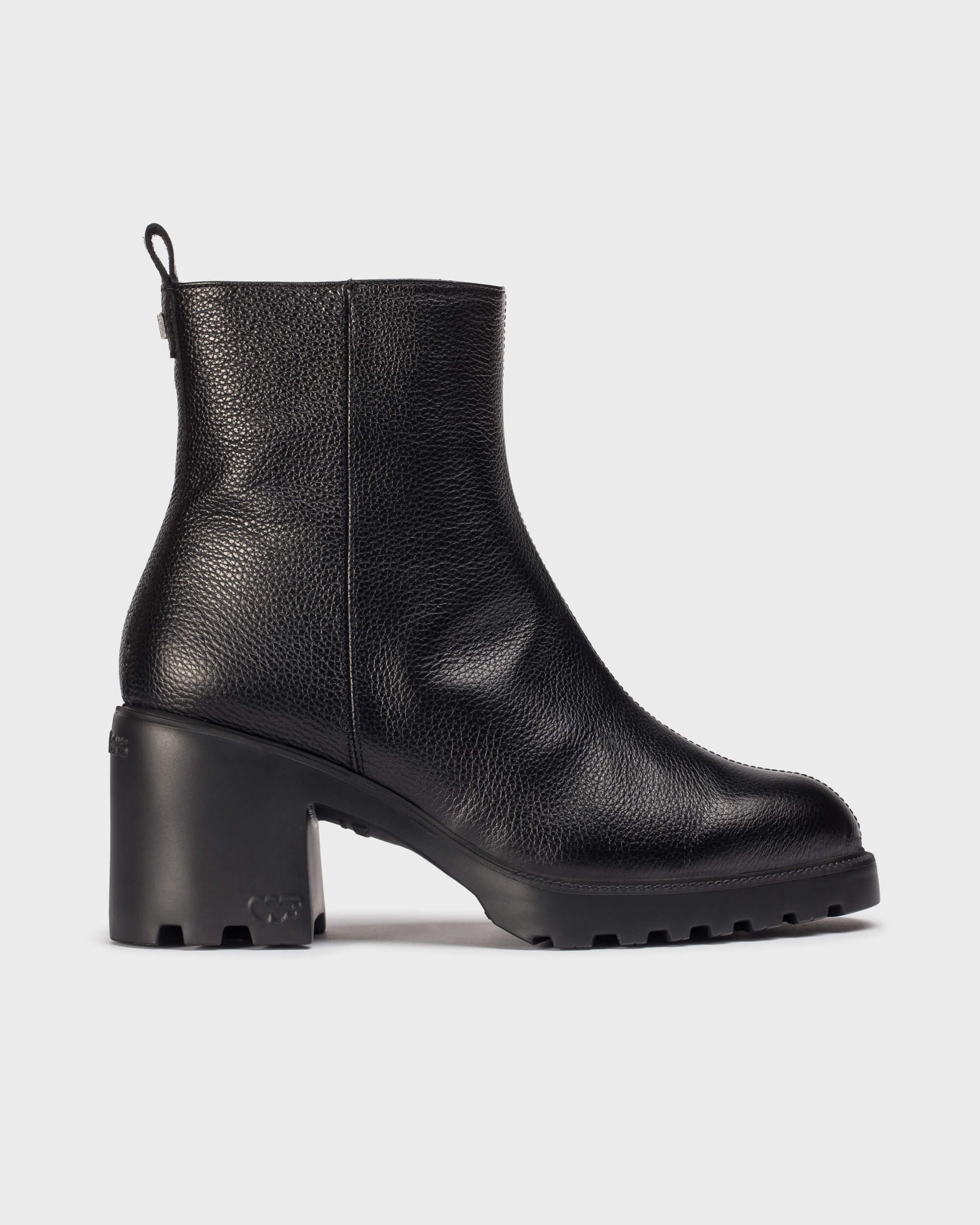 Black ILMA 05 Ankle Boots